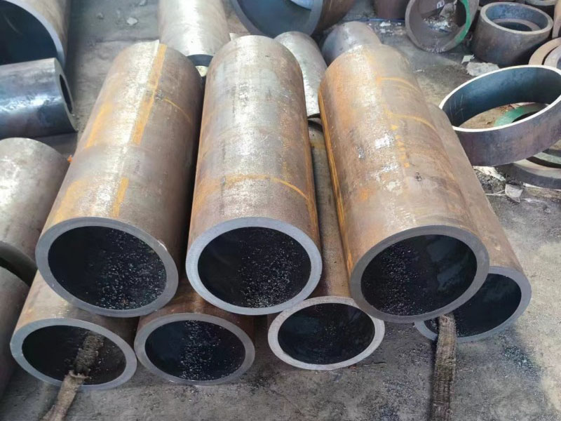 蒙自12Cr1MovG无缝钢管切割